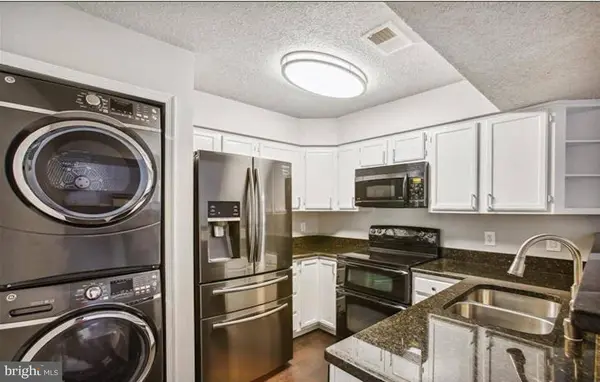 7012 IRWELL LN #14F, Alexandria, VA 22315