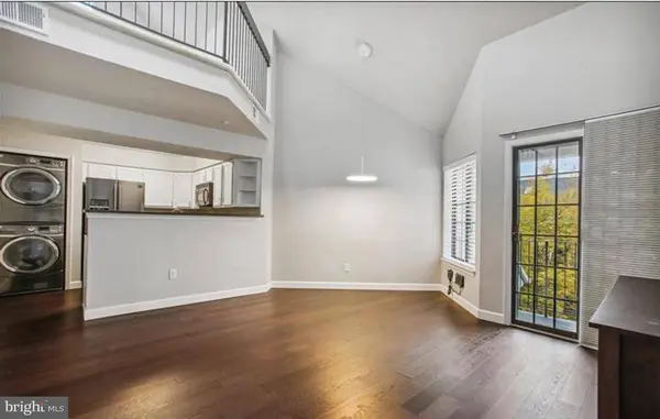 7012 IRWELL LN #14F, Alexandria, VA 22315