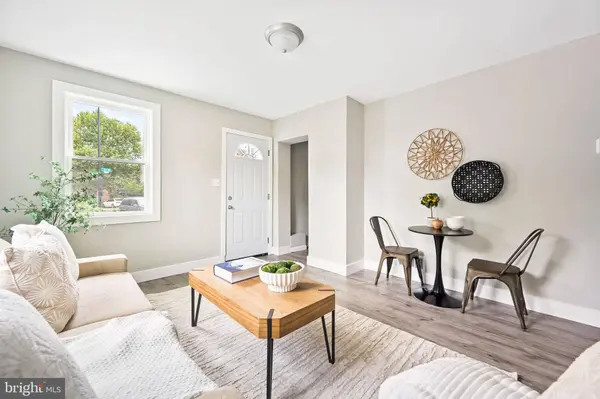 1658 F ST NE, Washington, DC 20002