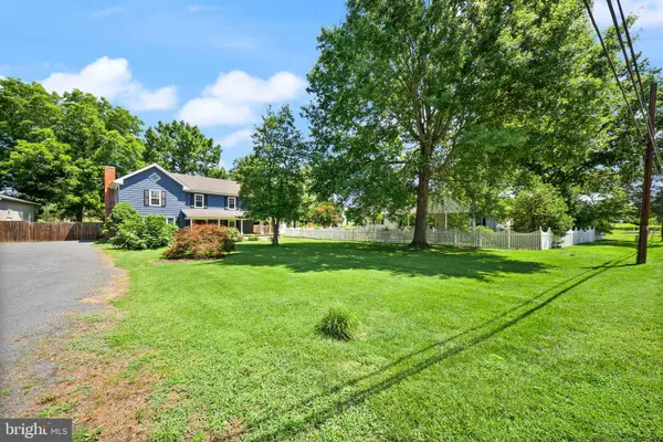 403 W MAIN ST, Remington, VA 22734