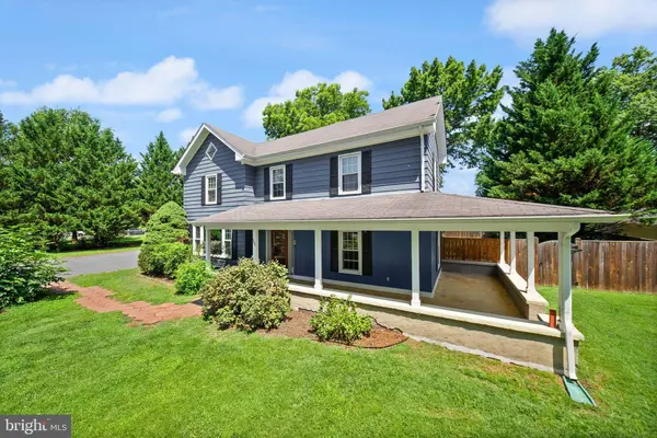 403 W MAIN ST, Remington, VA 22734