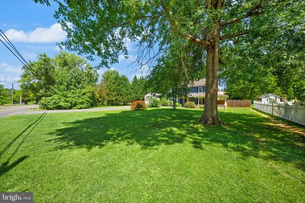 403 W MAIN ST, Remington, VA 22734