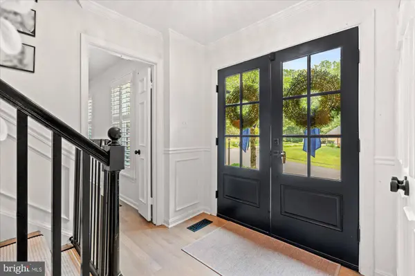 11300 TIMBERLINE DR, Oakton, VA 22124