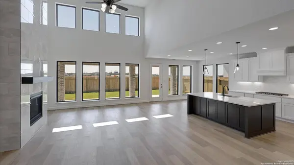 339 Haby Hill, San Antonio, TX 78253