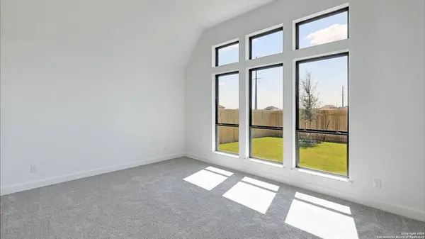 339 Haby Hill, San Antonio, TX 78253