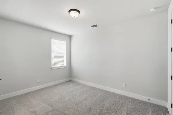 811 Niebla Creek, San Antonio, TX 78263