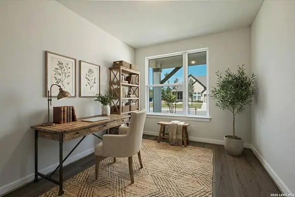 444 Foxbrook Way, Cibolo, TX 78108-3052