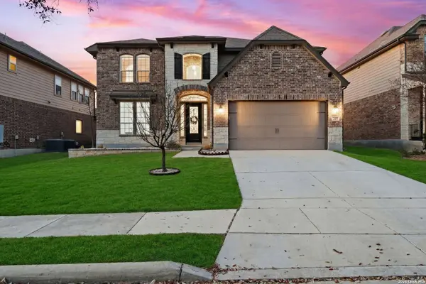 229 bee caves, Cibolo, TX 78108