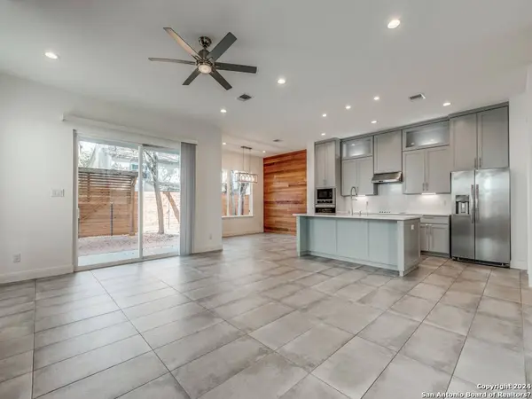 7614 LOST MINE PEAK, San Antonio, TX 78240-4581