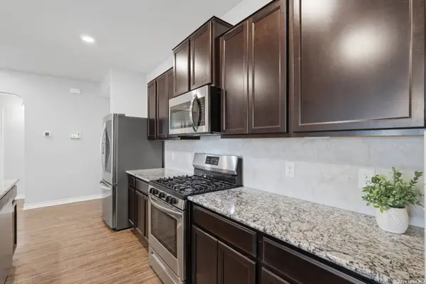 6403 Encore Oaks, San Antonio, TX 78252