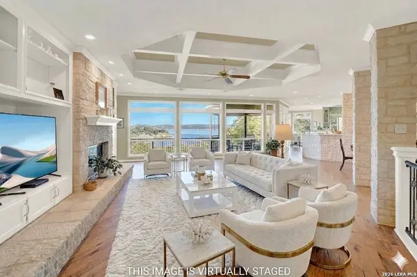 2406 Connie Dr, Canyon Lake, TX 78133