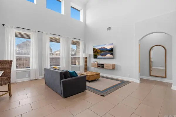 229 BEE CAVES CV, Cibolo, TX 78108