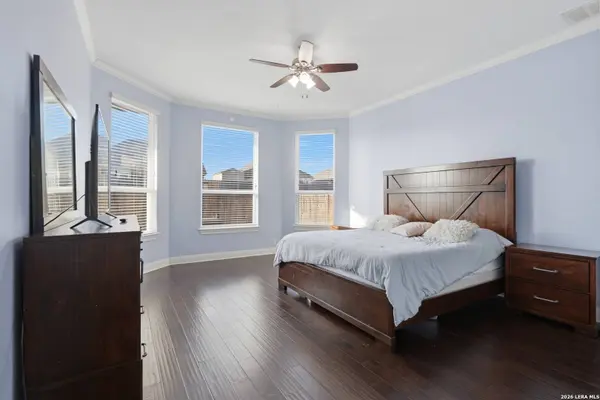 229 BEE CAVES CV, Cibolo, TX 78108