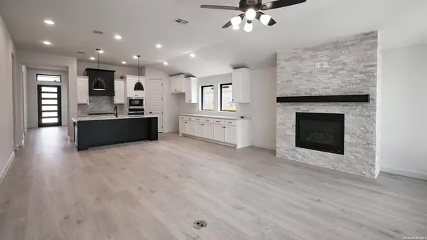 1739 Gyst Road, Seguin, TX 78155