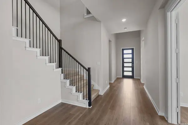 516 Paramus Park, Cibolo, TX 78108