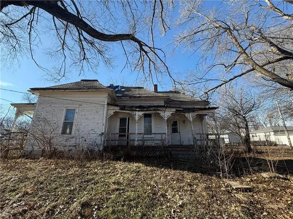 309 W Samuel ST, Hamilton, MO 64644