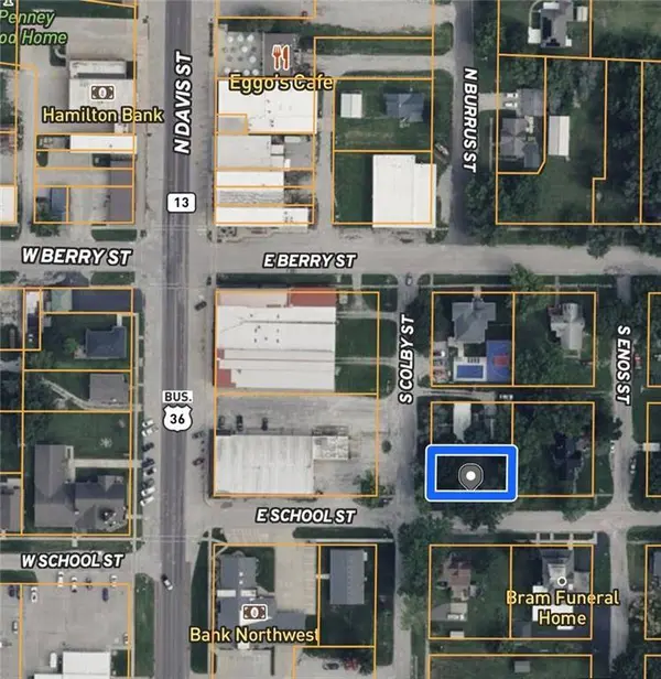 201 E School ST, Hamilton, MO 64644