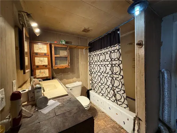 219 S Center ST, Coffey, MO 64636