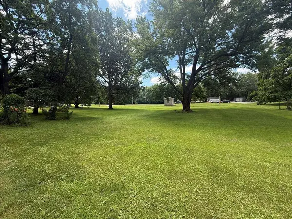 184 Linden ST, Kidder, MO 64649