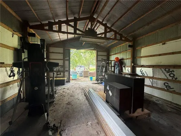 184 Linden ST, Kidder, MO 64649
