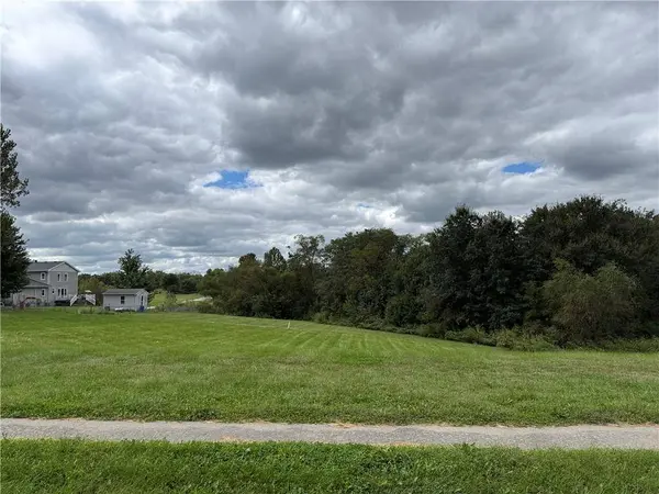 215 Fifth AVE, Pattonsburg, MO 64670