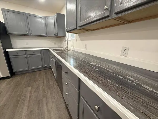 401 WALNUT ST, Pattonsburg, MO 64670