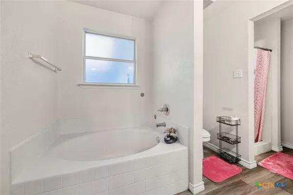 2701 Asa DR, Killeen, TX 76542