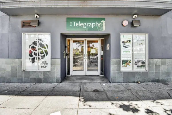 2407 Telegraph AVE #504, Oakland, CA 94612