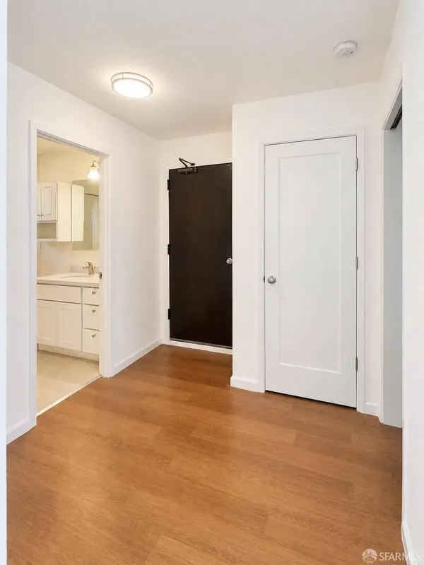 1511 Gough ST #306, San Francisco, CA 94109