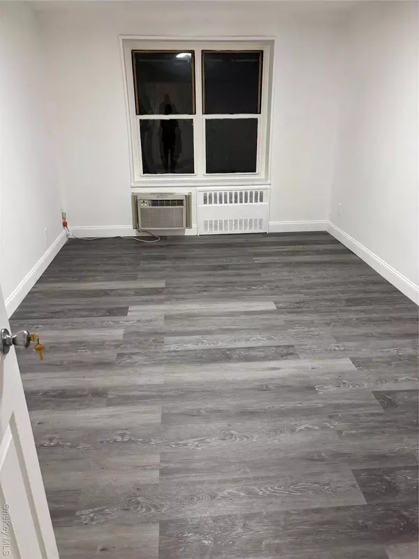 20 Wendell Street #A16, Hempstead, NY 11550