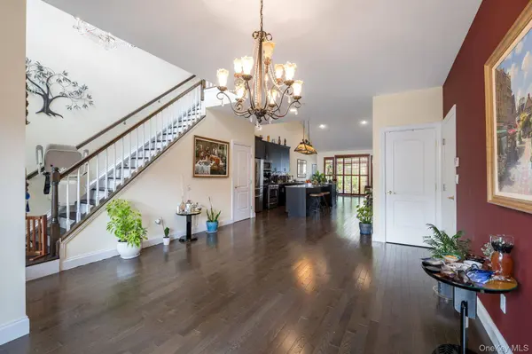 132 Halley DR, Patchogue, NY 11772