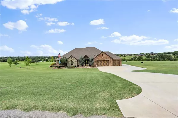 2367 W Lake, Blanchard, OK 73010