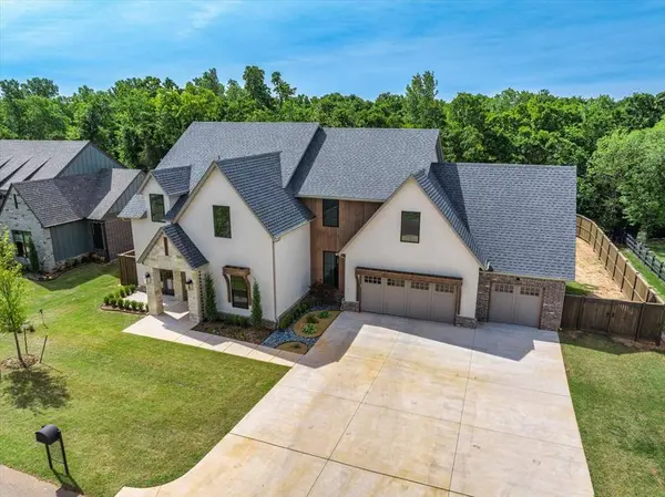 432 Old Creek RD, Edmond, OK 73034