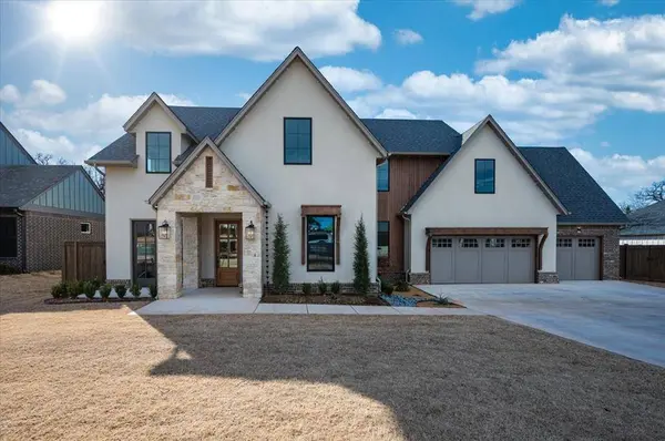 432 Old Creek RD, Edmond, OK 73034
