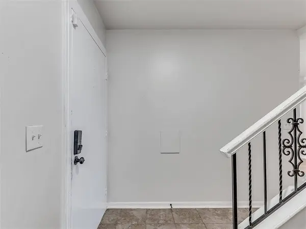 3513 Wynn CIR, Edmond, OK 73013