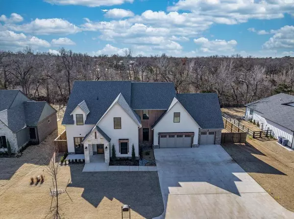 432 Old Creek RD, Edmond, OK 73034