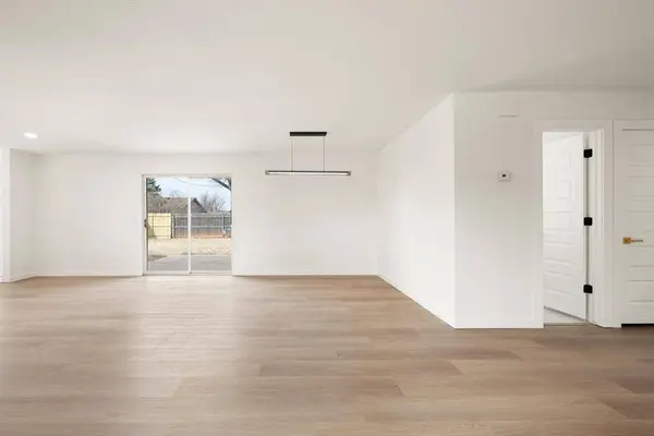 5837 NW 88th ST, Oklahoma City, OK 73132