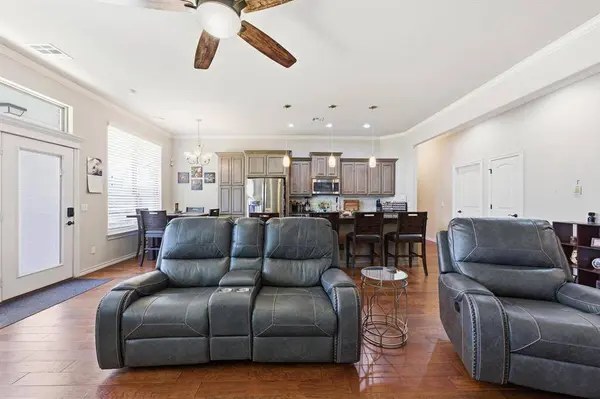 11908 SW 18th ST, Yukon, OK 73099