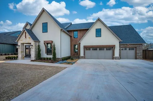 432 Old Creek RD, Edmond, OK 73034
