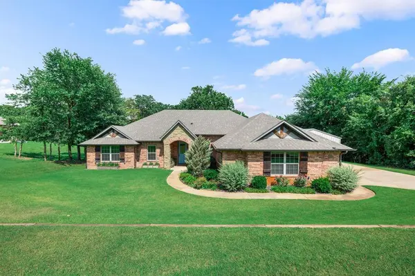 14220 Red Oak DR