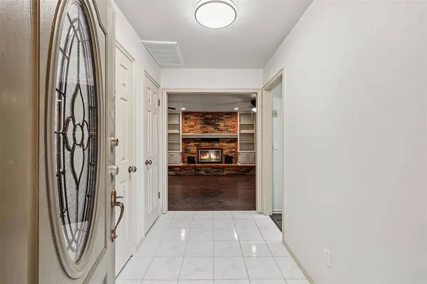 8416 Huckleberry RD, Edmond, OK 73034