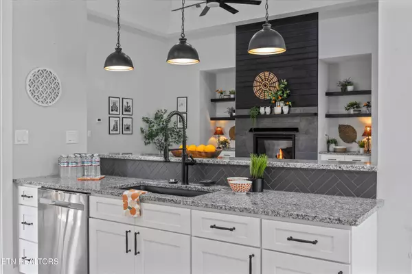 6116 Nails Creek Rd, Seymour, TN 37865