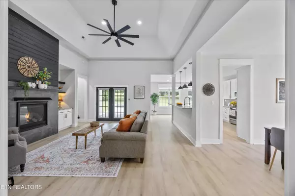 6116 Nails Creek Rd, Seymour, TN 37865