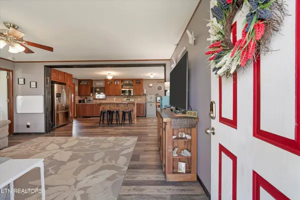 268 Mountain Meadows DR, New Market, TN 37820