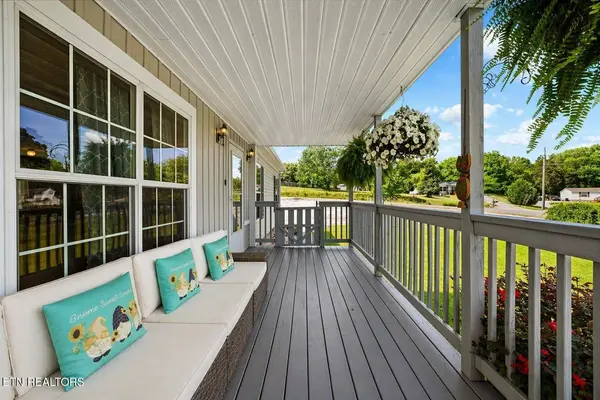 268 Mountain Meadows DR, New Market, TN 37820