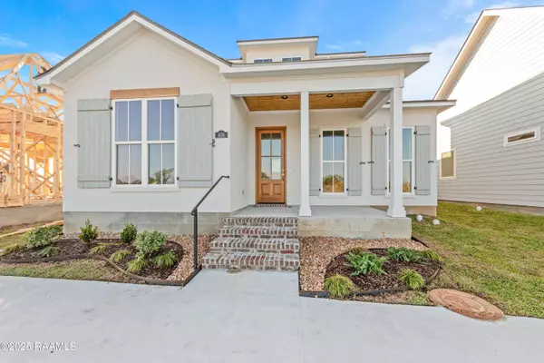 408 Flores CT, Lafayette, LA 70507