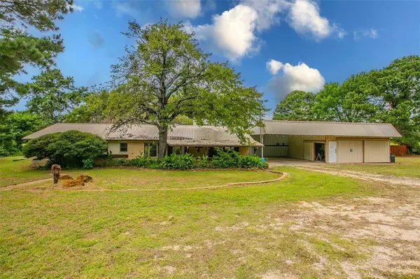 4105 County Road 310, Cleburne, TX 76031