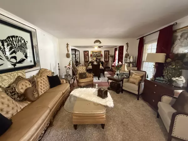 Macon, GA 31217-4463,1977 Thomas Dr