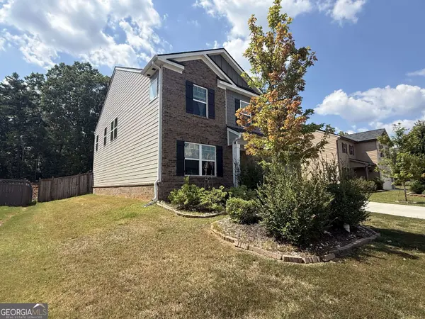 228 Cranapple LN, Mcdonough, GA 30253