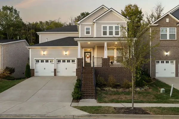 1085 Pebble Run Rd, Hendersonville, TN 37075